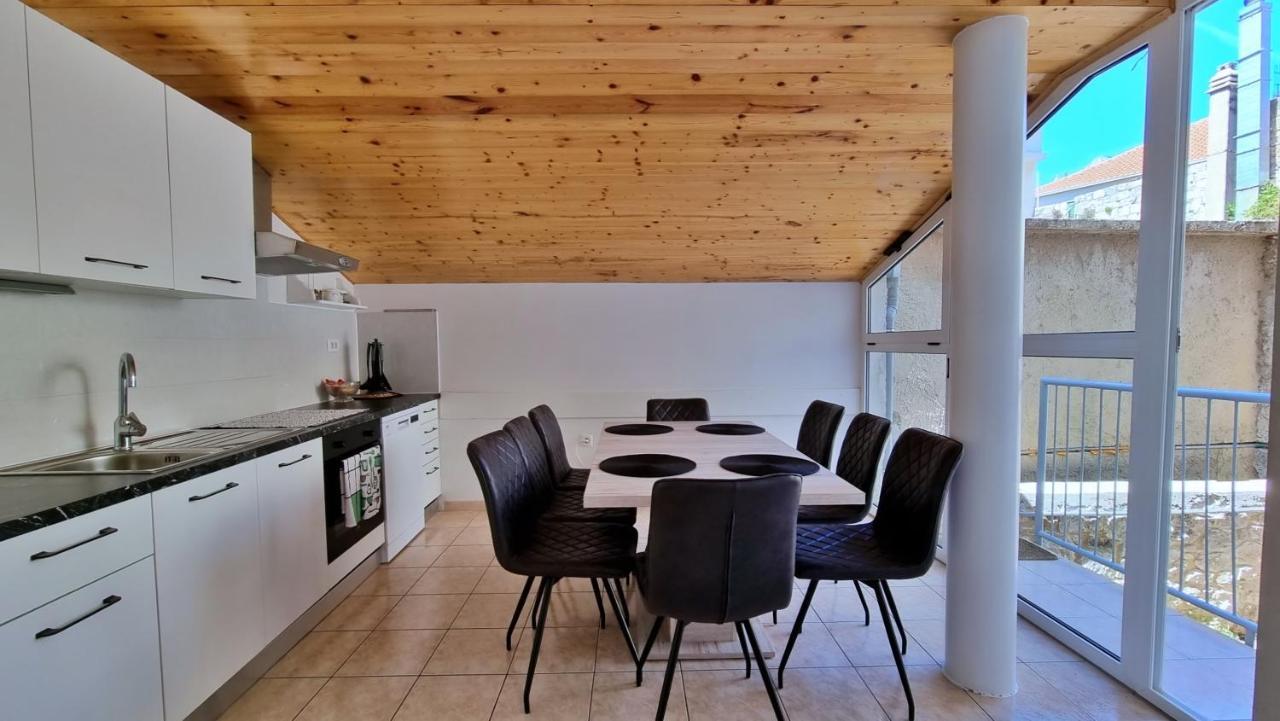 Apartment Hana أوميس المظهر الخارجي الصورة
