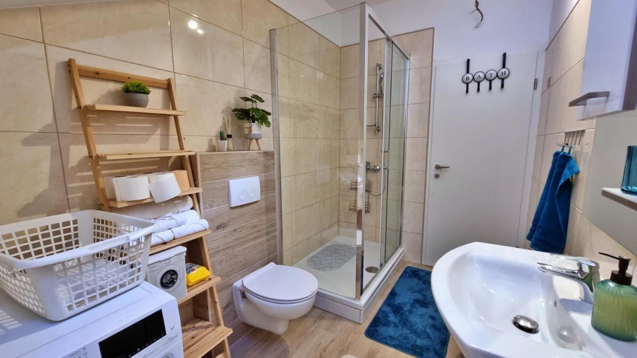 Apartment Hana أوميس المظهر الخارجي الصورة