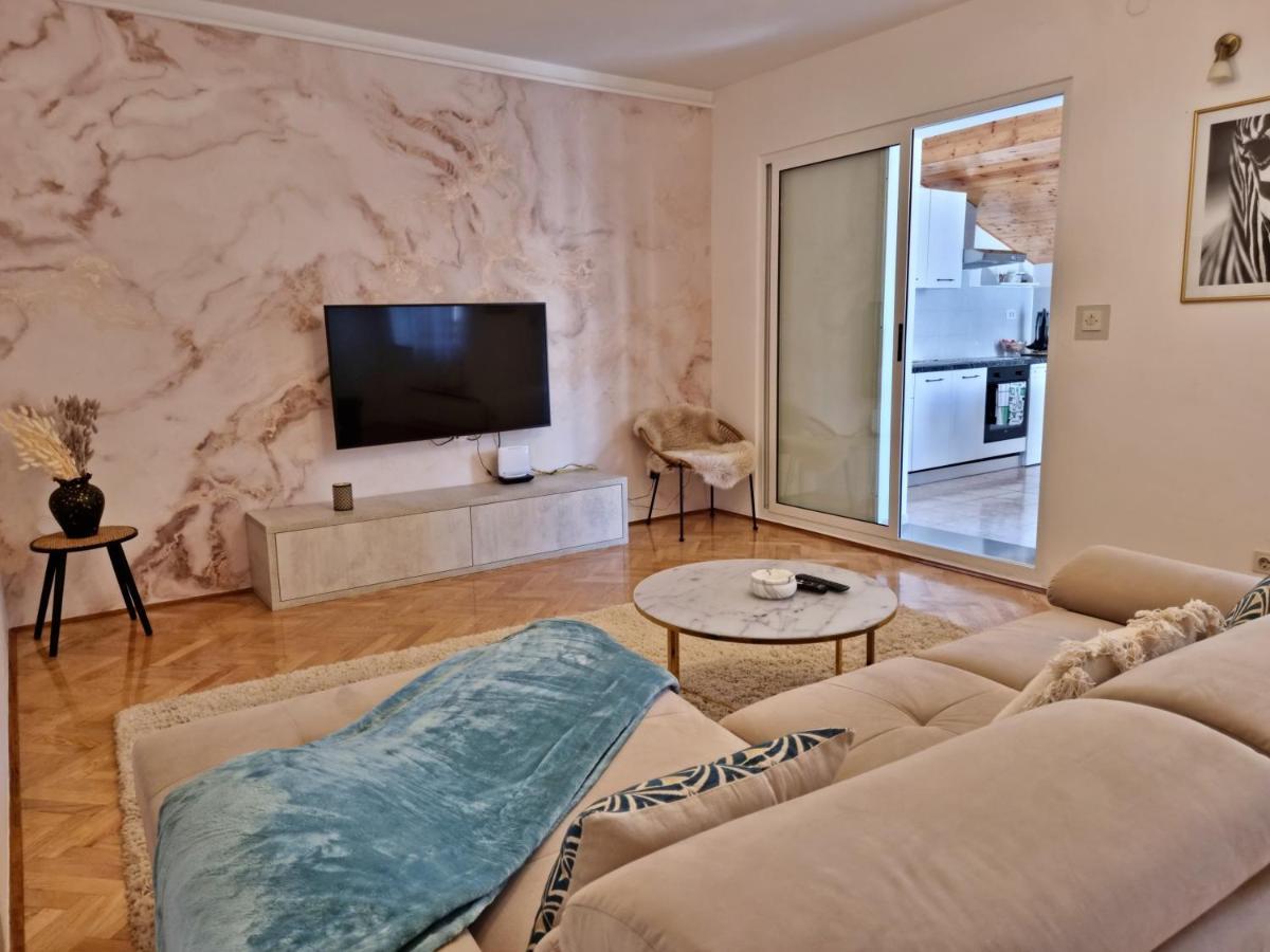 Apartment Hana أوميس المظهر الخارجي الصورة